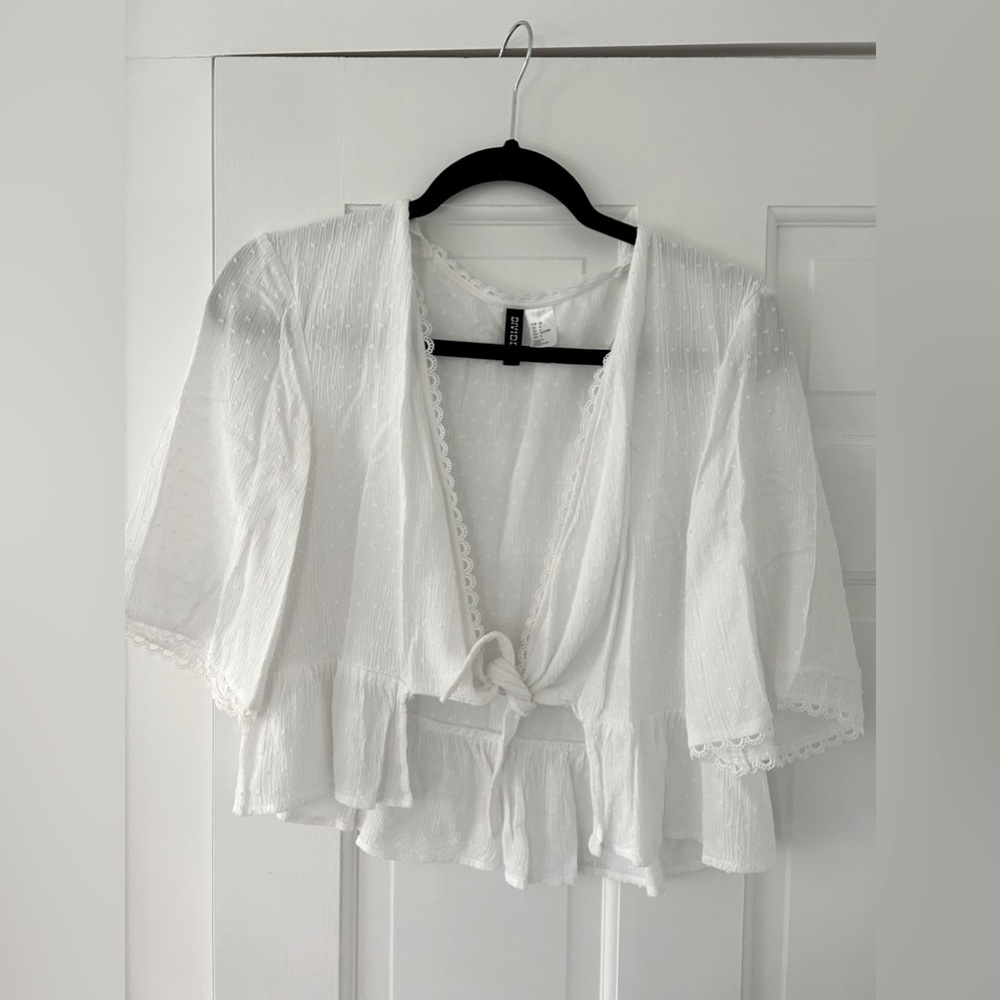 H&M White Flowy Tie Top 6